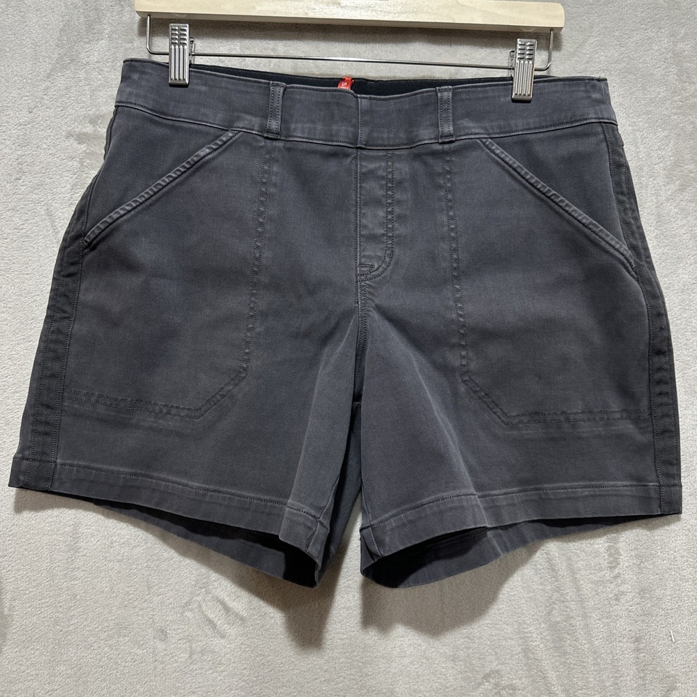 SPANX Stretch Twill Shorts Women's Size L Gray Flat‎ Front Pocket